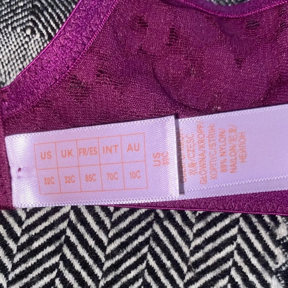 Savage x Fenty Leopard Lace Unlined Bra with X Charm - Picture 6 of 6